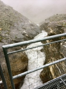 Bridge over troubled water